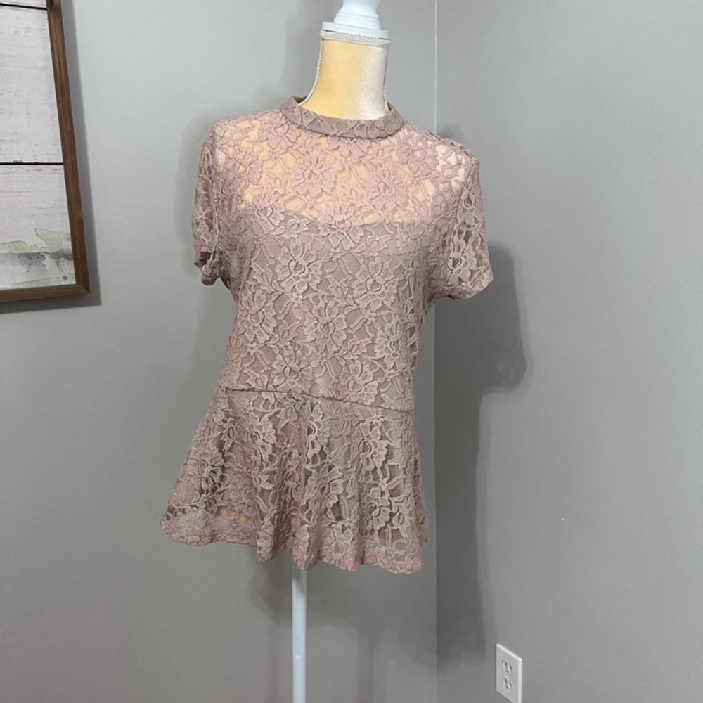 Love Fire Lace Peplum Shirt - sz XL